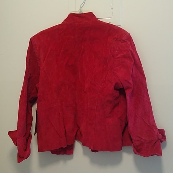 Jacket - Picture 3 of 4